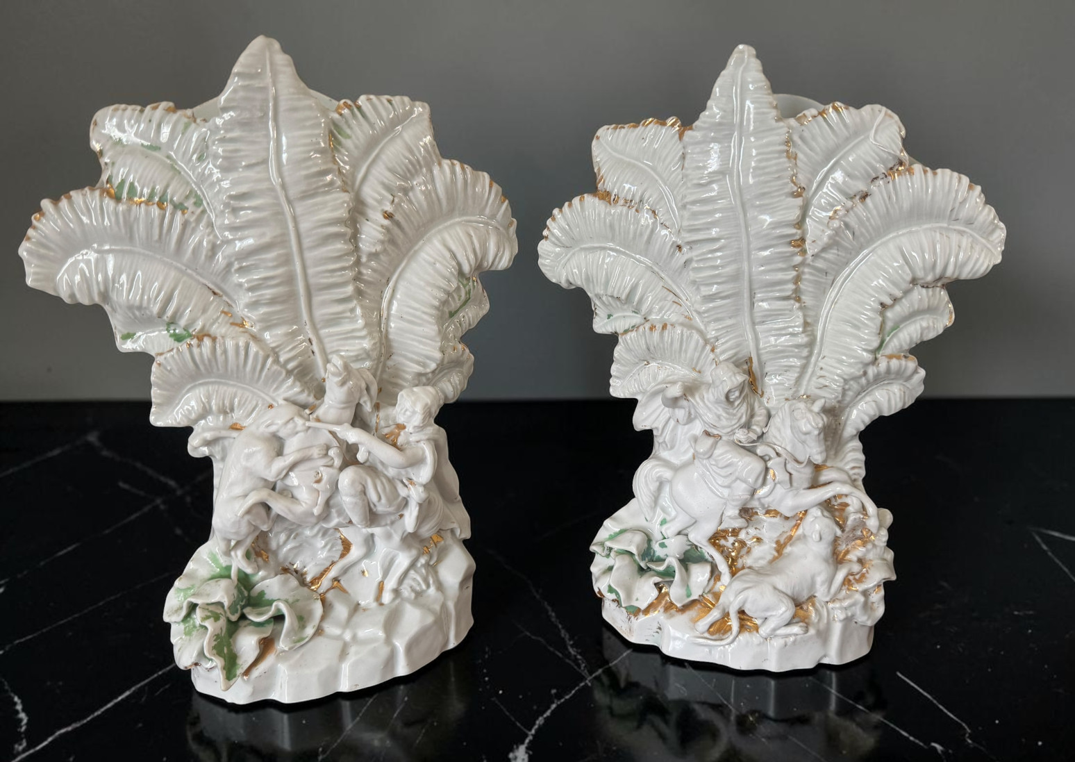 Antique Vieux Paris Brussels Porcelain Spill Vases Pair- Fan Leaf Tiger Hunt #\'d