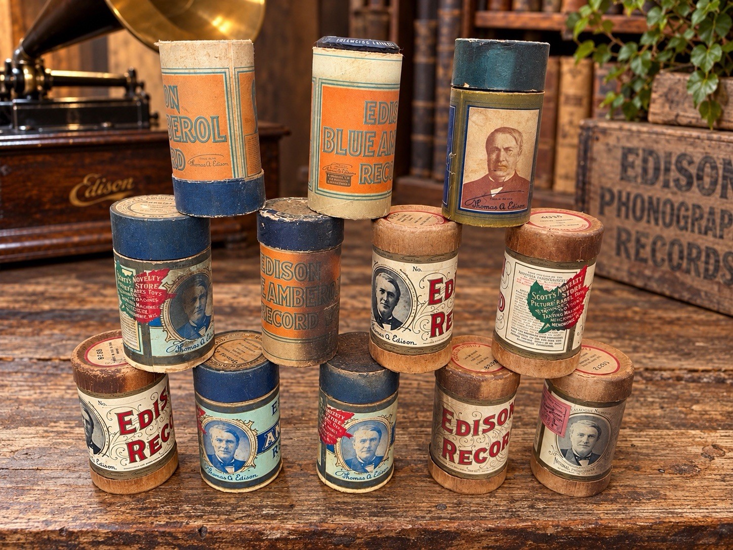 Lot of 12 Vintage Edison Gold Moulded Records Phonograph Cylinders Blue Amberol
