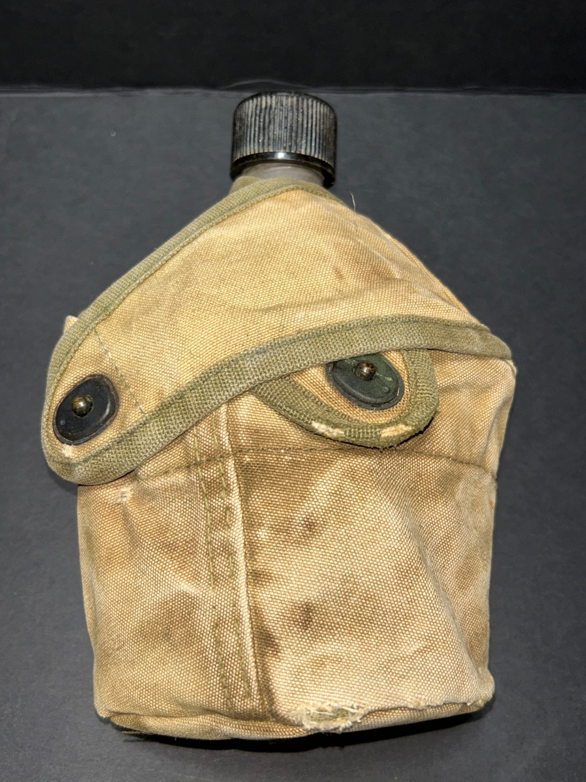 Original WW2 USMC Dog Eared Canteen Cover & 1945 Canteen & Cup