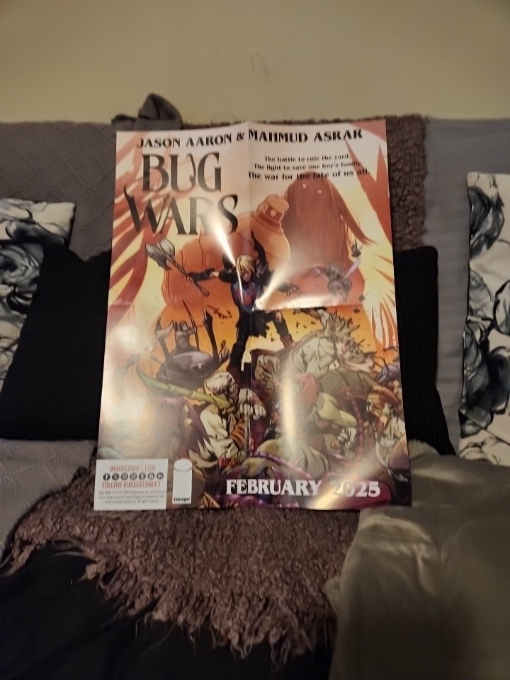 THE HIVE & BUG WARS 1 24 x 18
