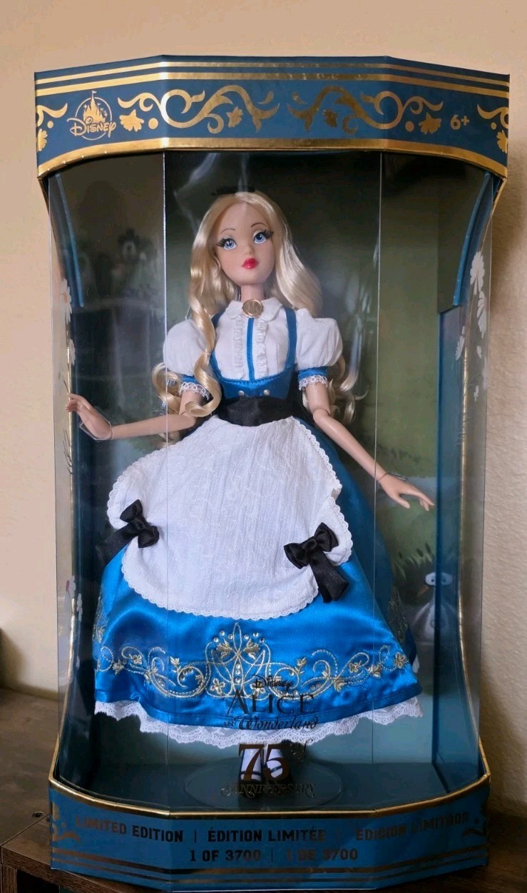 Disney D23 2026 Alice In Wonderland 75th Anniversary Limited Edition Doll