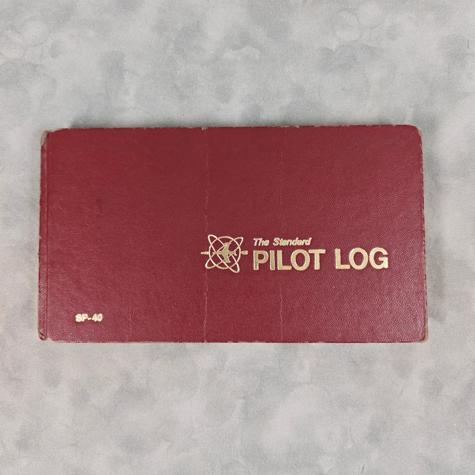 The Standard Pilot Log SP-40 1979 AVSCO Hardcover Aviation Flight Record Book