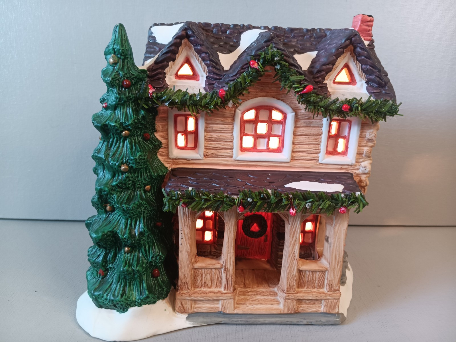 1994 Seasonal Specialties Down Home Christmas Maplewood Farm House
