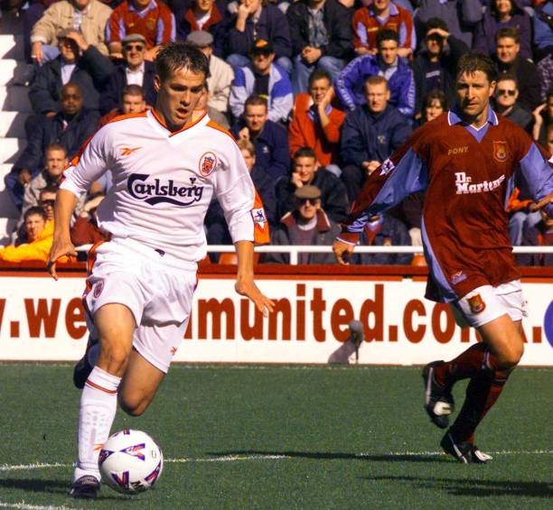 Liverpool\'s Michael Owen during this afternoon\'s FA Premiership cl- Old Photo