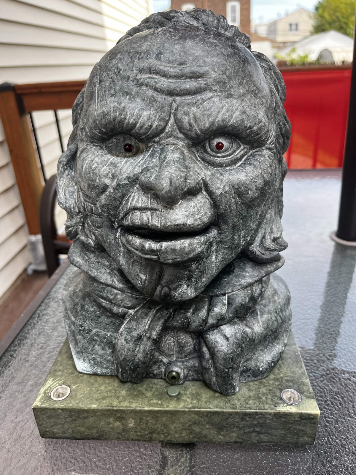 Gemmy Spooky Statue Bust Talking Animated Motion Activated Halloween Head Works