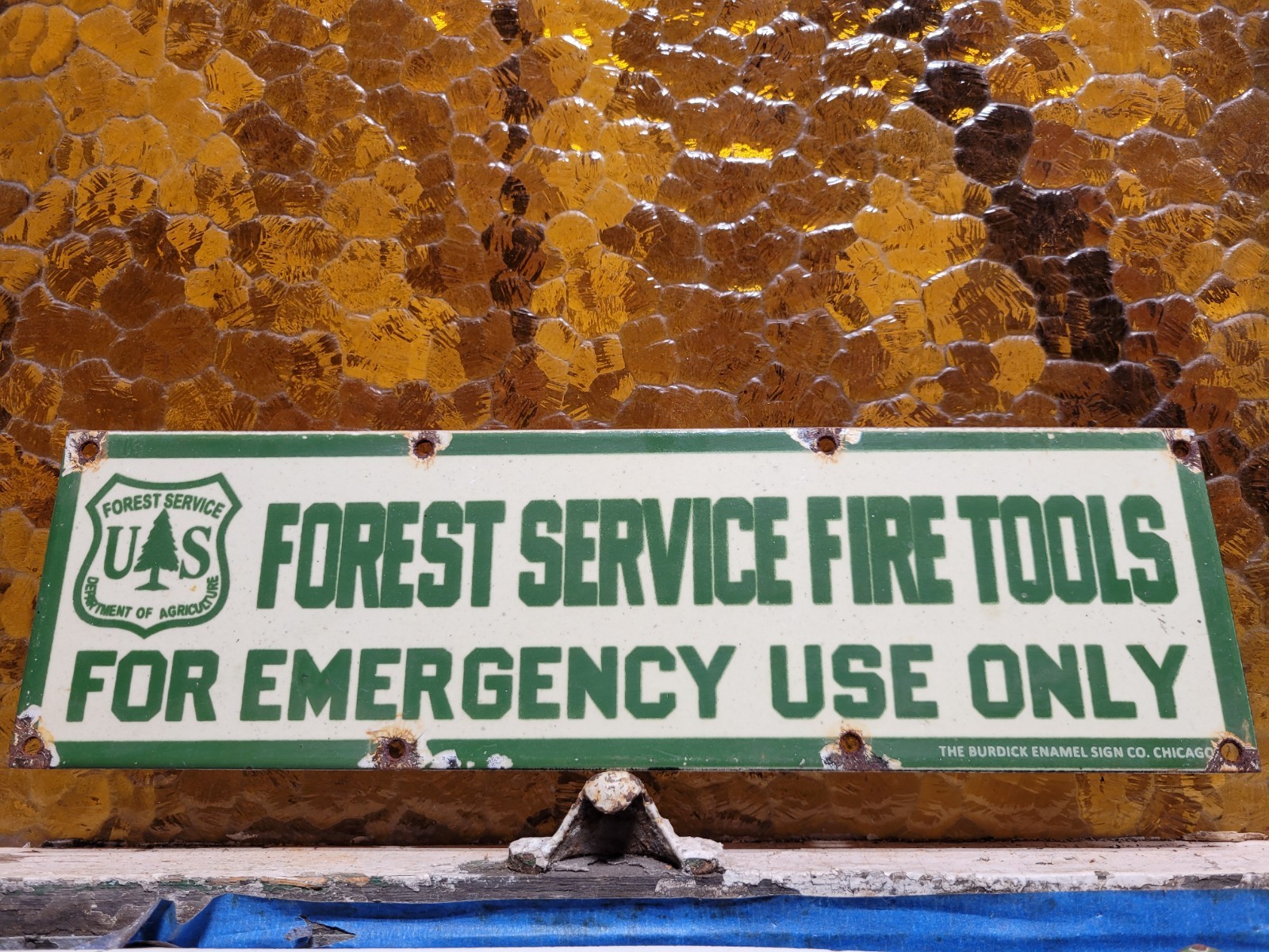 VINTAGE US FOREST SERVICE PORCELAIN SIGN OLD FIRE TOOLS NATIONAL PARK RANGER 14