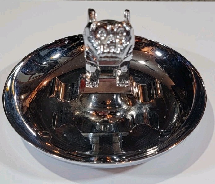 Vintage 1950\'s MACK TRUCK BULLDOG Chrome Cigar Ashtray; #87931, USA