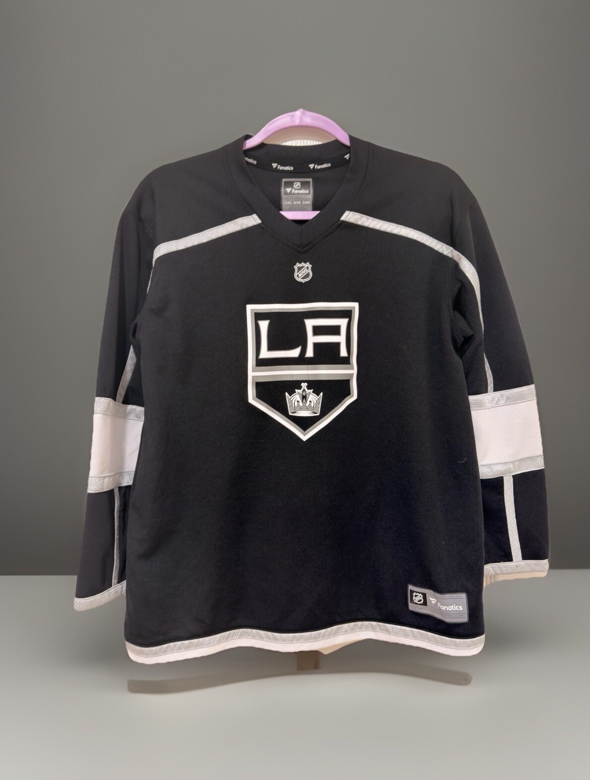 Fanatics LA Kings Breakaway Hockey Jersey Youth L/XL Black NHL Official
