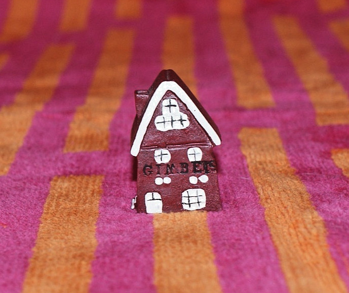 Rare 1996 House Shaped Thimble Gimbles Thimbles