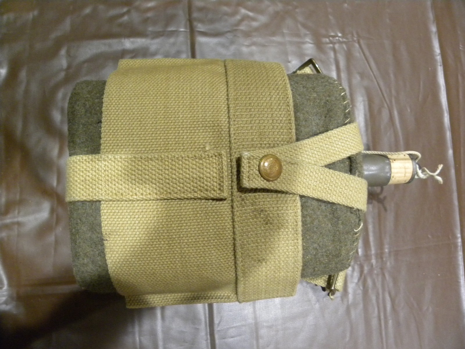WW2 British Cavalry Water Bottle Carrier with Canteen