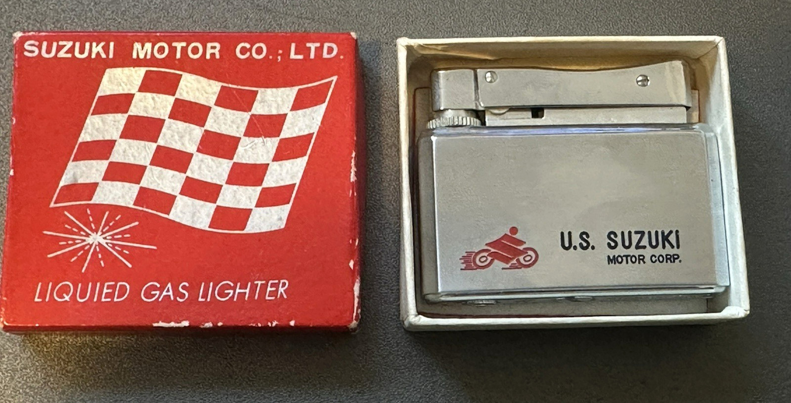 Vintage 1970's U.S. SUZUKI MOTOR CORP Motorcycle LIQUID GAS LIGHTER Made / Japan