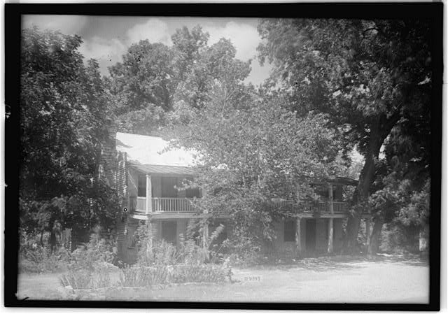 "Shady Villa", East access Road I-35, Salado, Bell County, TX