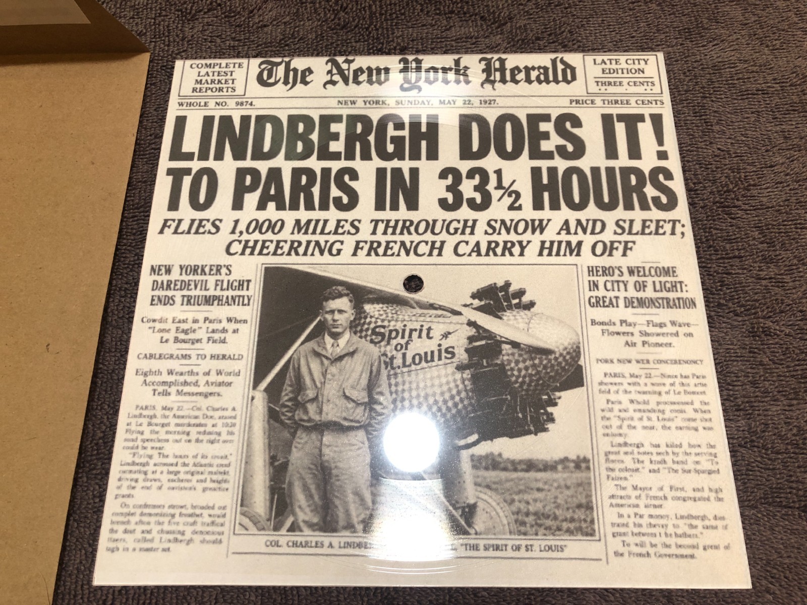 LINDBERGH / PICTURE DISC / FRONT PAGE NEW YORK HERALD / 45 RPM