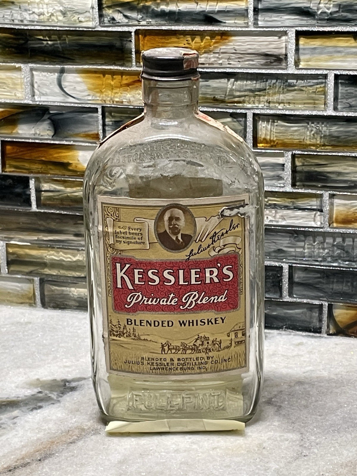 Vintage KESSLERS Blended Whiskey Pint Bottle With Original & VA ABC Store Labels