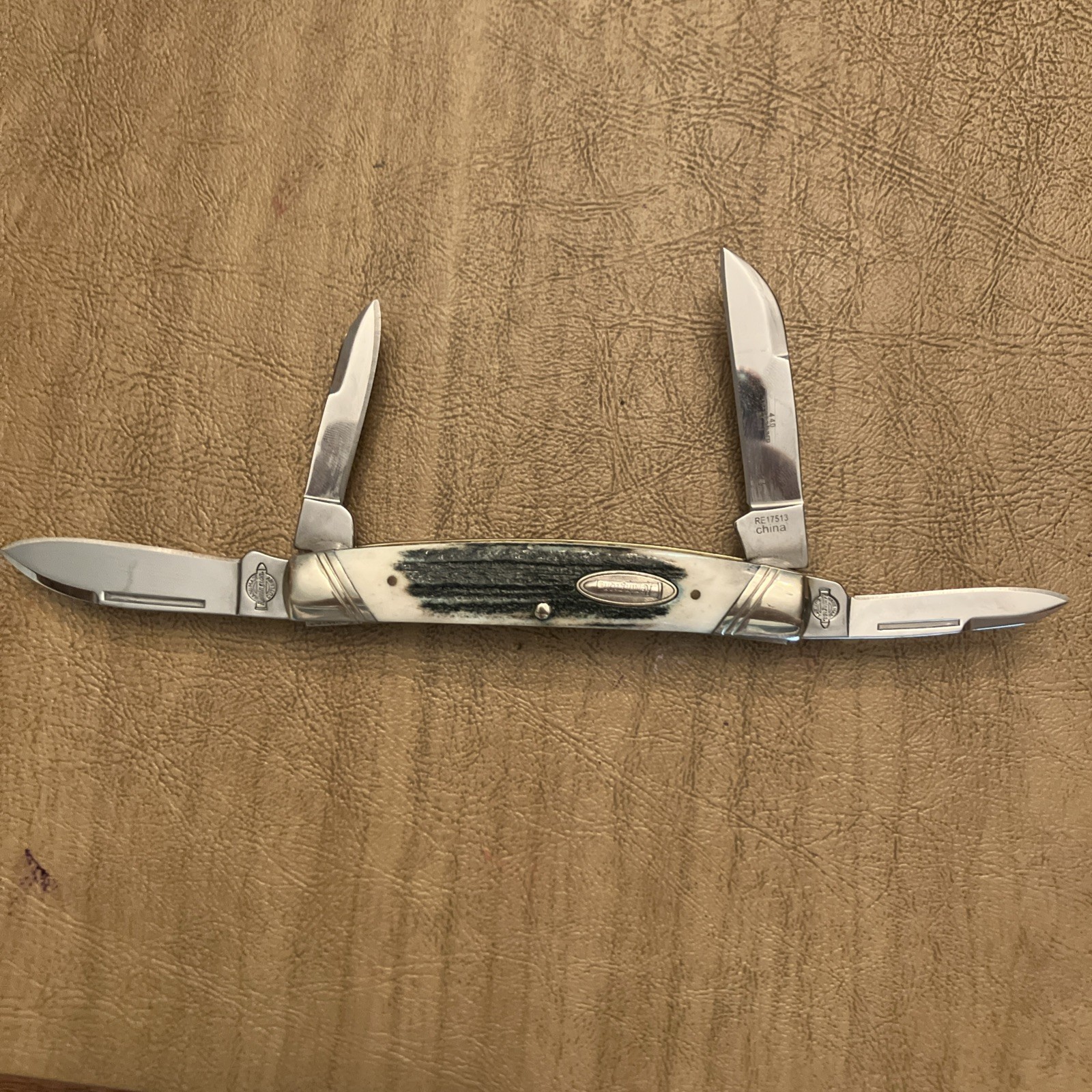 Vintage Serious Remington Pocket Knife RE17513