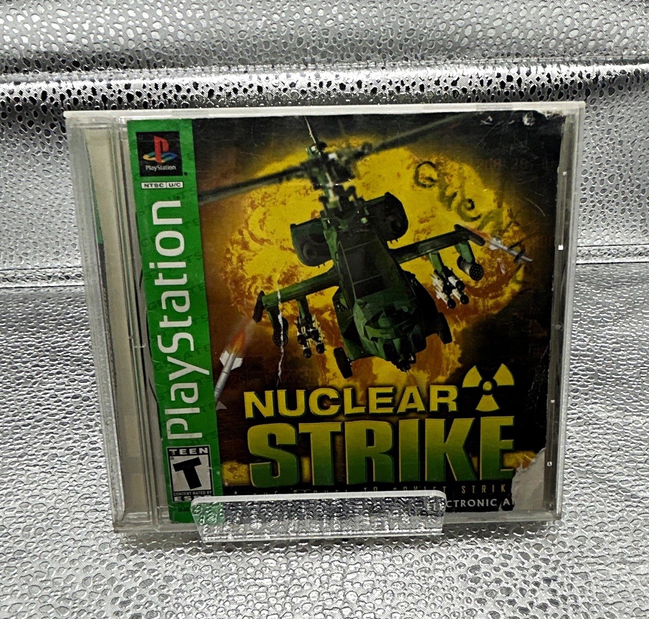 Electronic Arts Nuclear Strike Sony PlayStation 1 PS1 w/ Case & Manual T NTSC