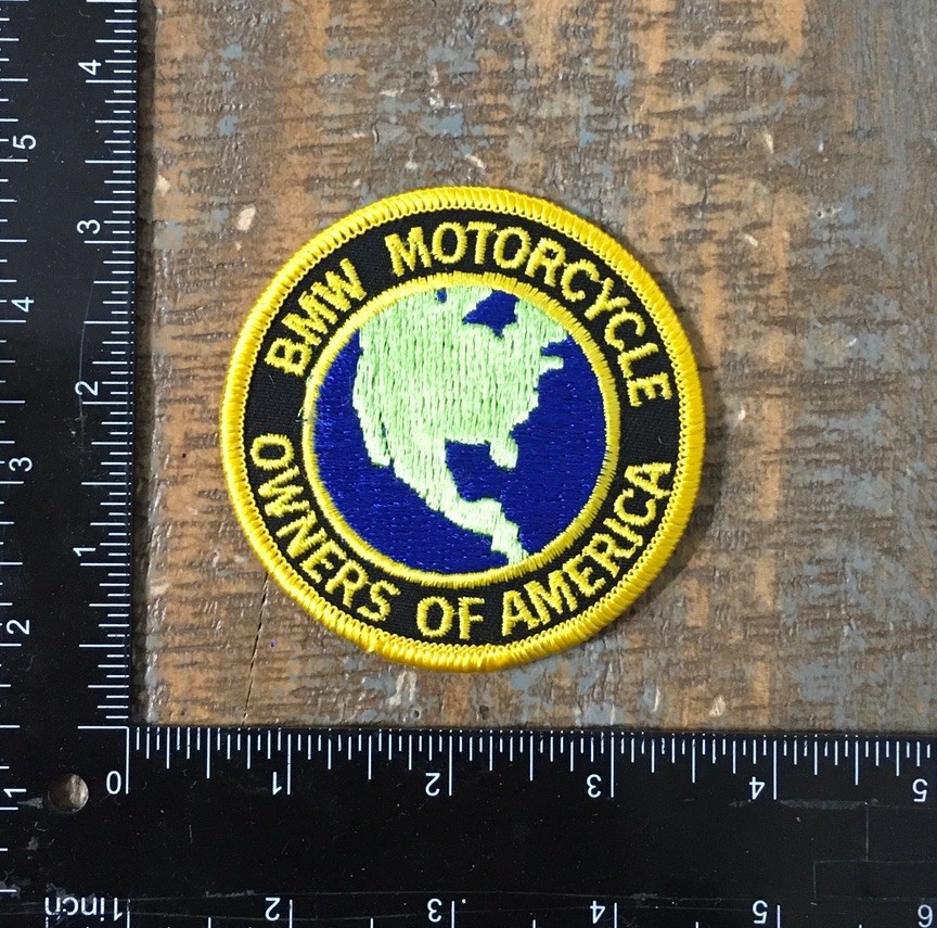 VINTAGE BMW MOTORCYCLE OWNERS OF AMERICA GLOBE LOGO IRON-ON PATCH BMW MOA