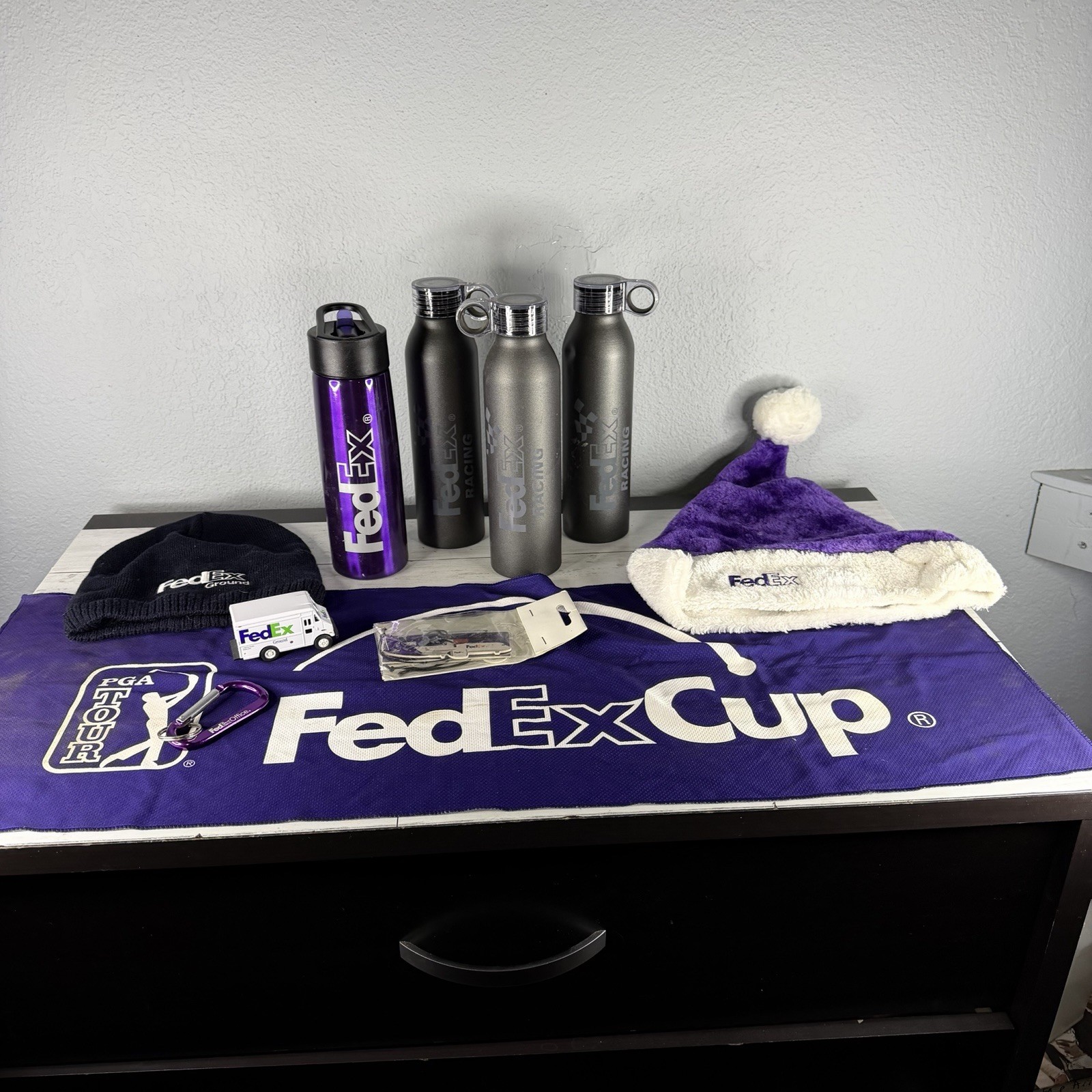 FedEx Advertising Bundle - 12 Items