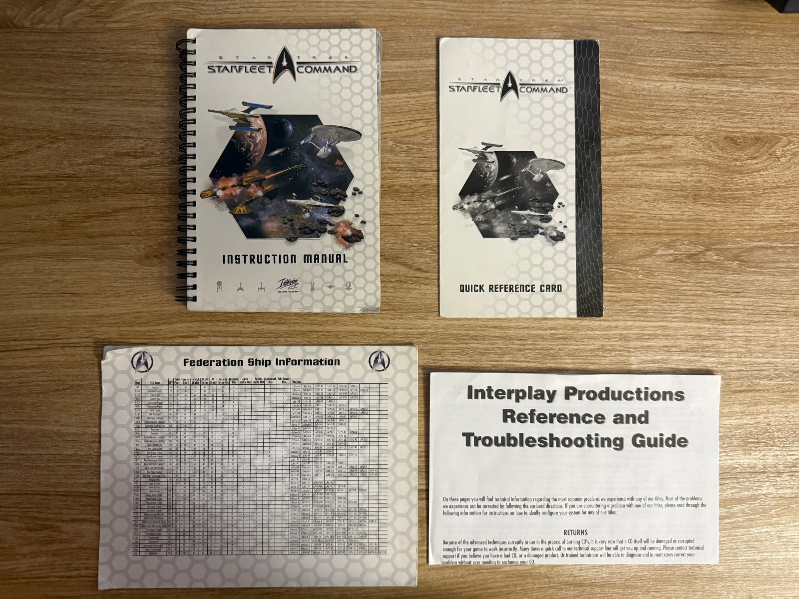Star Trek: Starfleet Command (PC, 1999) Manual and Cards