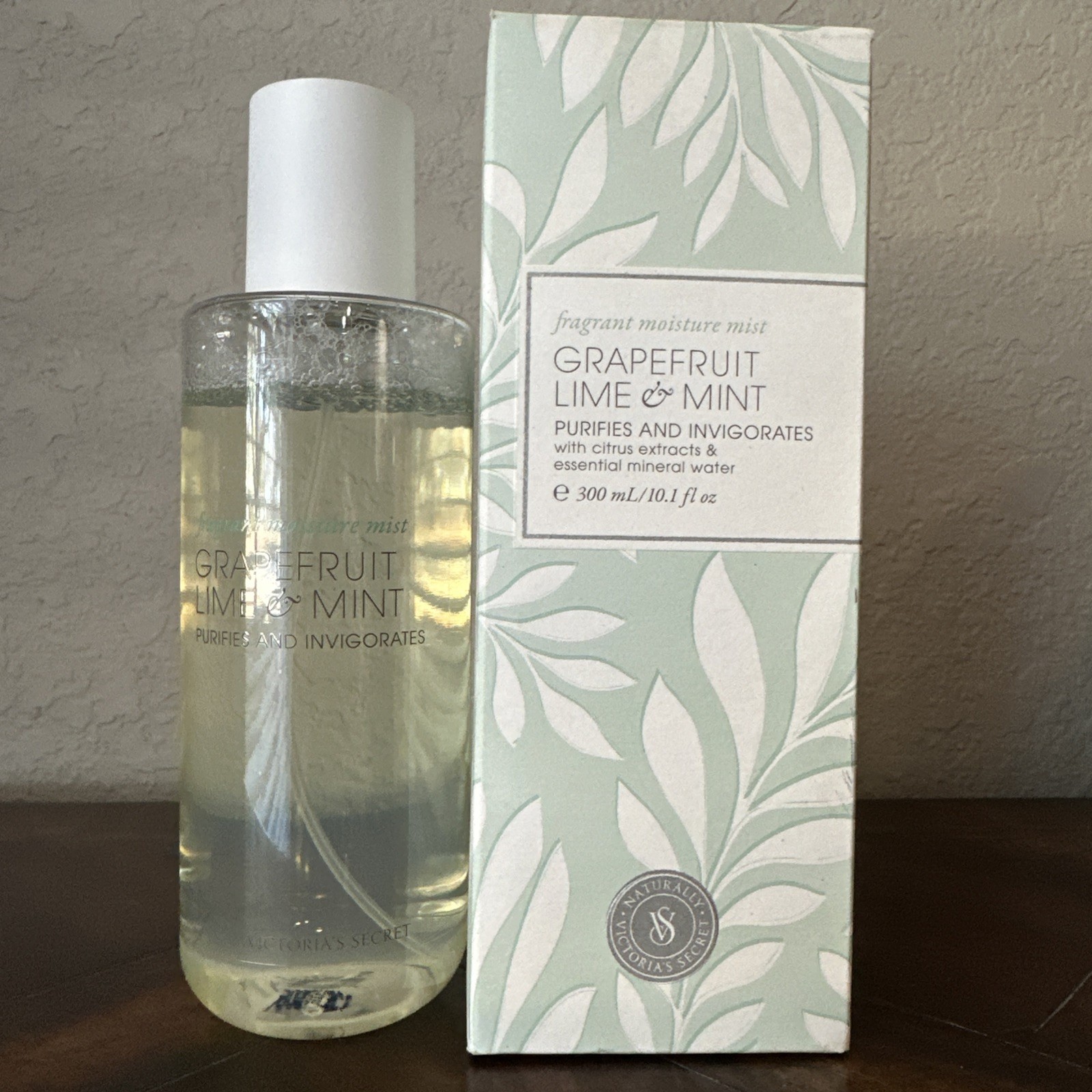 NIB Victoria\'s Secret Grapefruit Lime Mint Fragrant Moisture Mist 10.1oz Rare