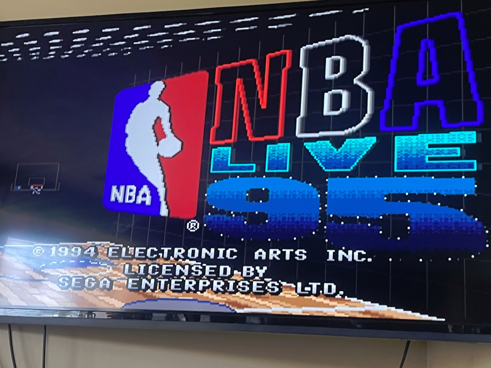 NBA Live 95 (Sega Genesis, 1994) -- NBA LIVE 95 for GENESIS -- COMPLETE w MANUAL