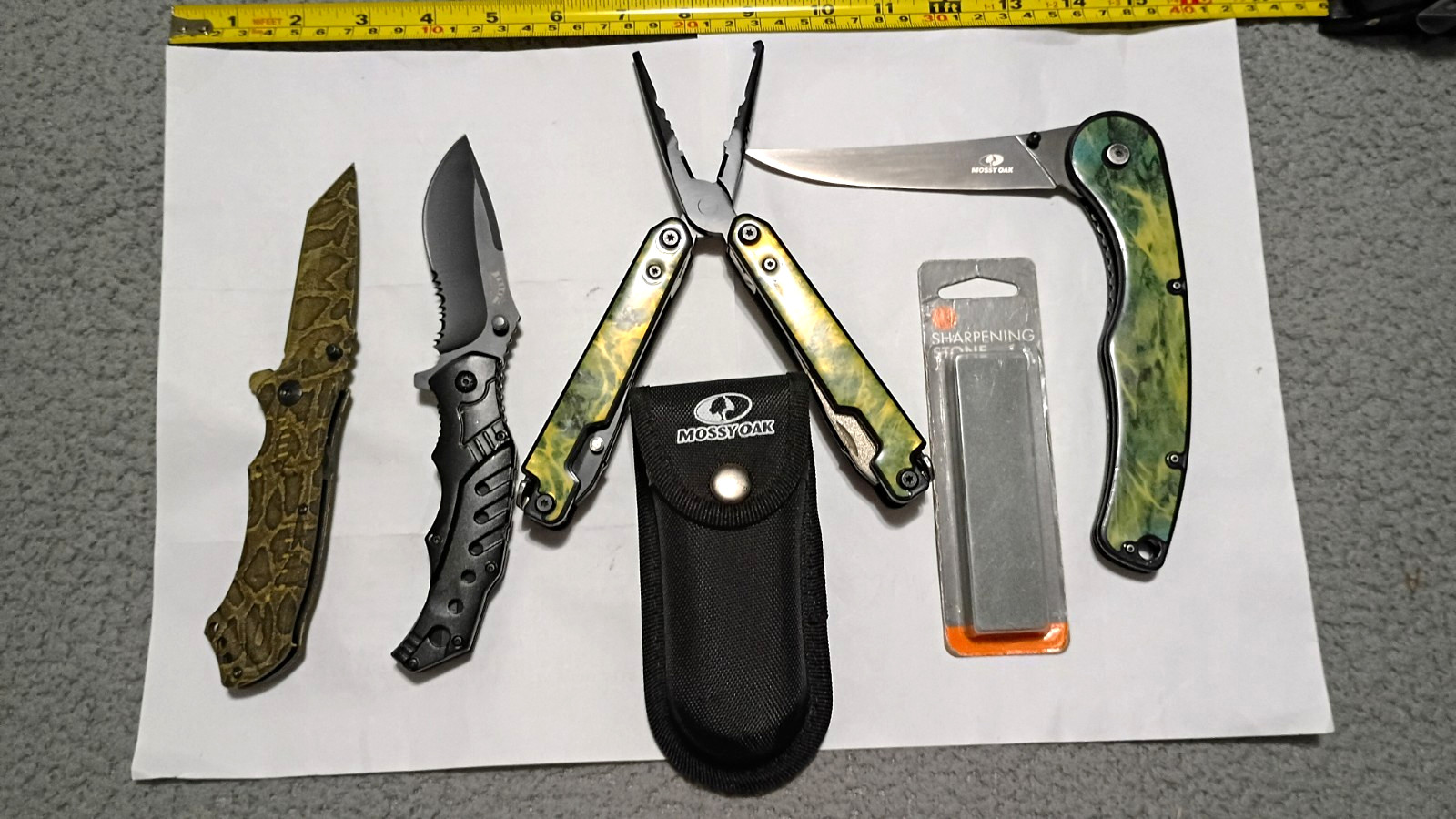Mixed Brands Lot Folding Pocketknives + Mossy Oak Multi-Tool Sheath Stone