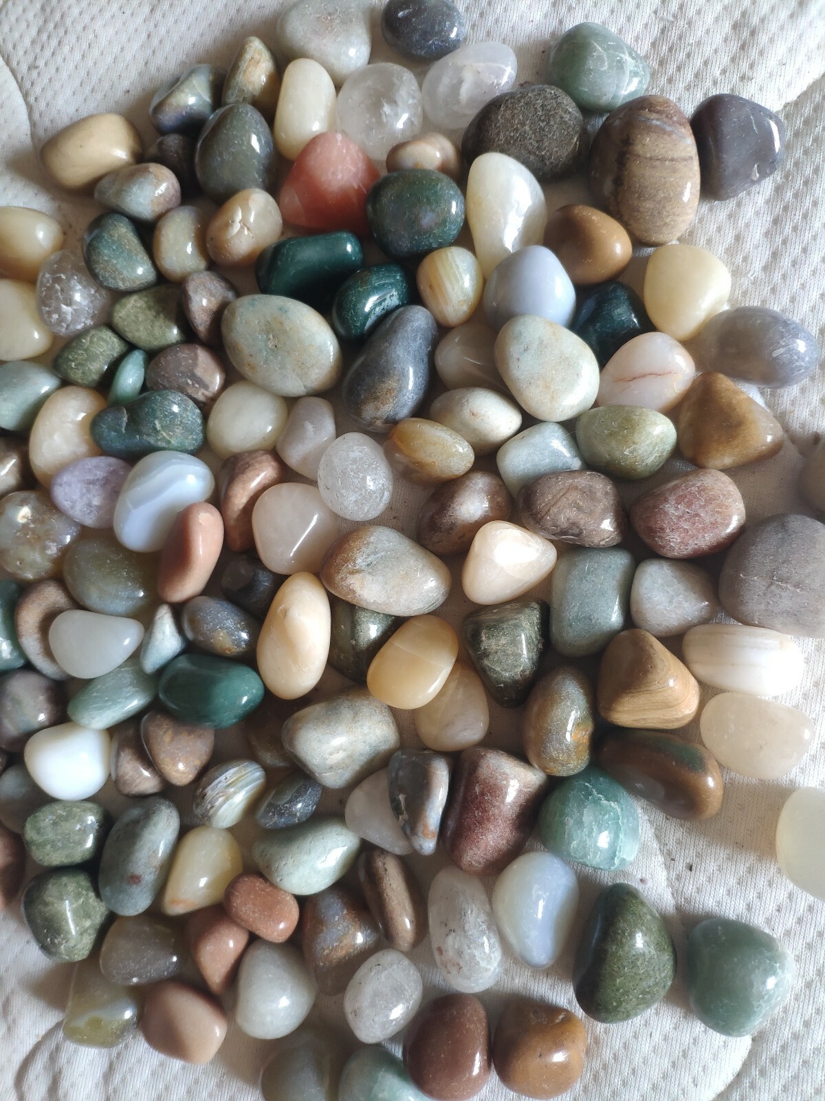 250g Tumbled Stones MIX Decorative Healing Stones Colourful Natural - Super Cheap 