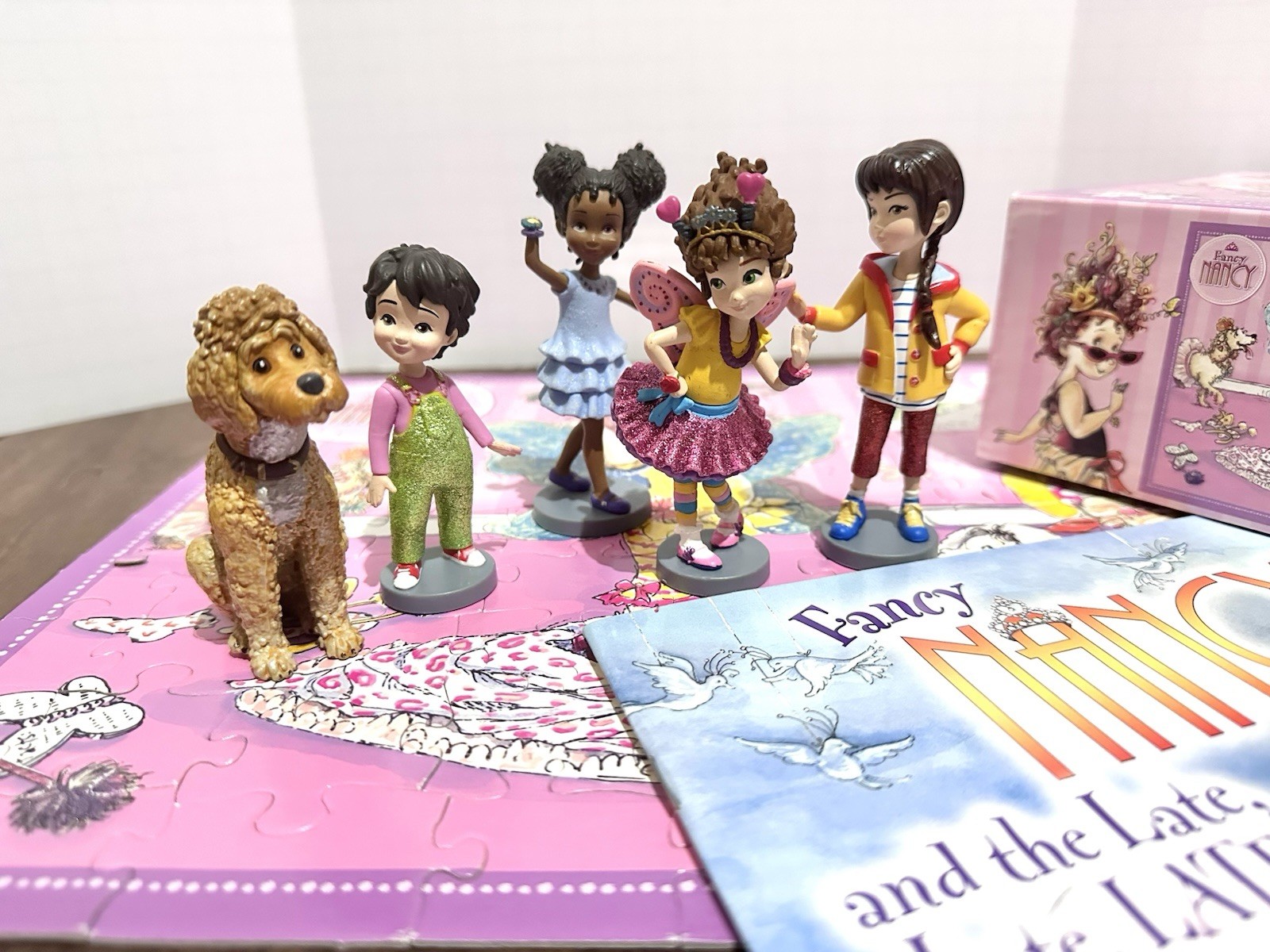 Fancy Nancy Lot - Disney Store Figures Book 100 Pc Glitter Puzzle Complete