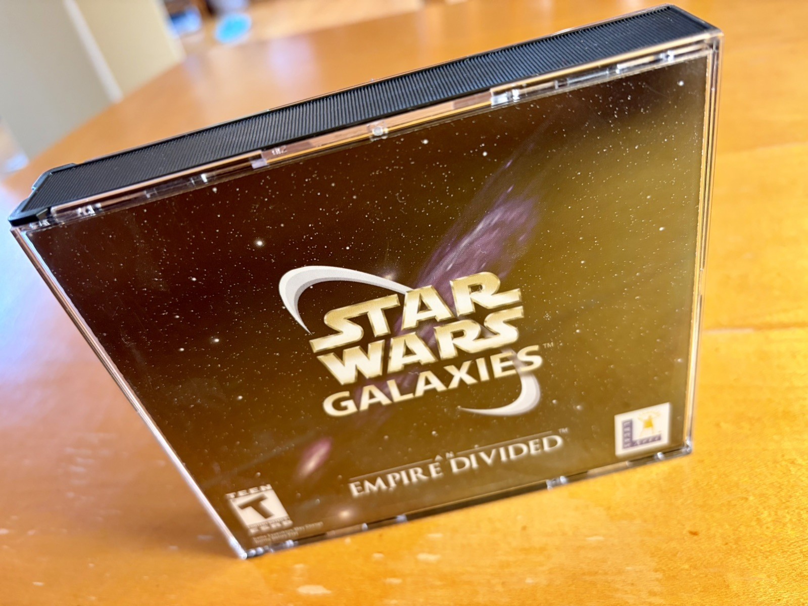 Star Wars Galaxies: Empire Divided original 2003 3 CDs CIB (excellent shape)
