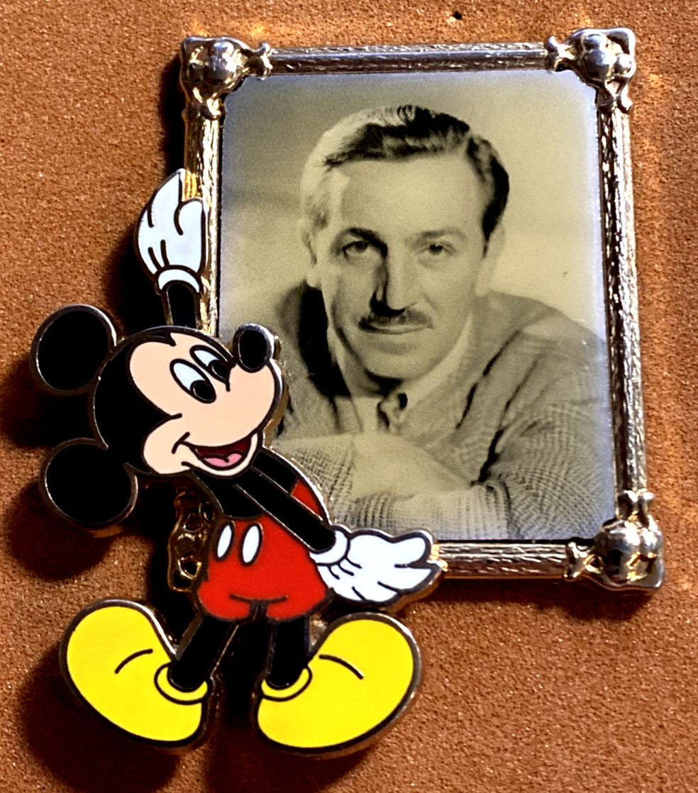 DISNEY WDW MICKEY MOUSE HOLDING A FRAMED PORTRAIT OF WALT DISNEY PIN