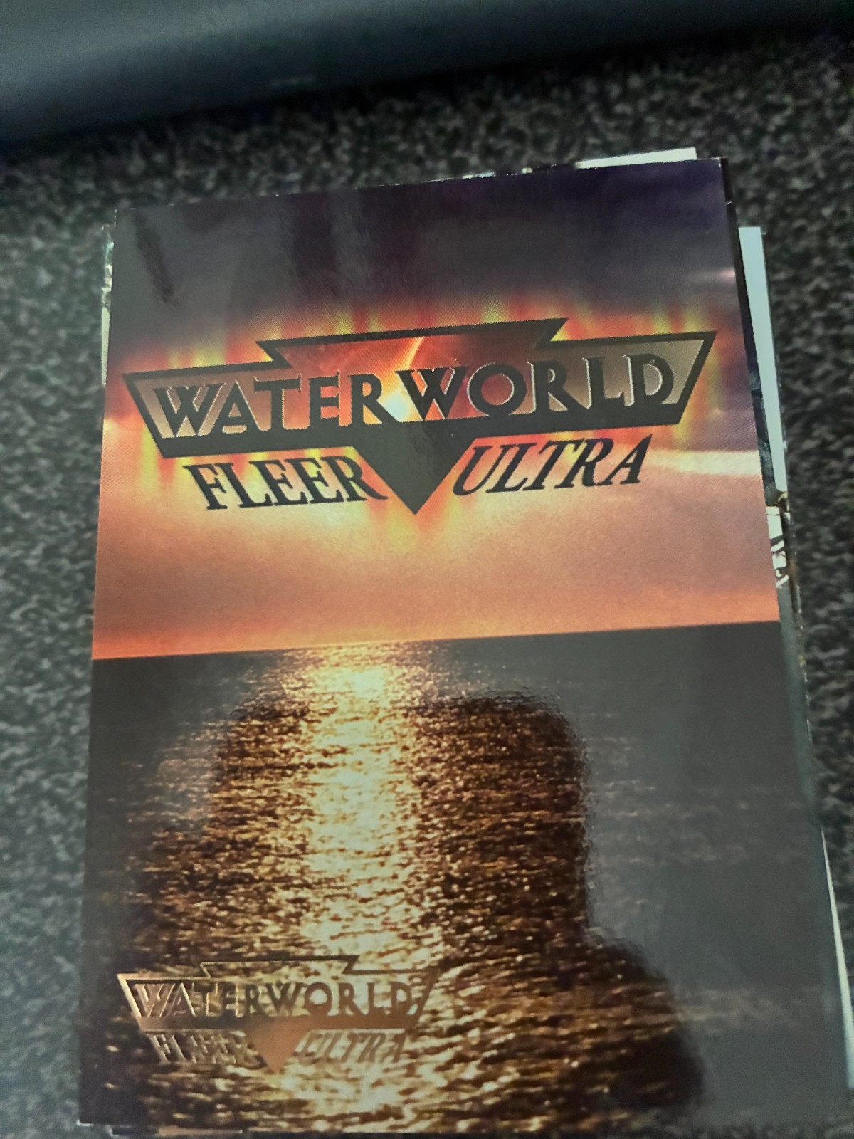1995 FLEER ULTRA WATERWORLD-THE MOVIE CARDS & INSERTS UPDATED 8-23-26