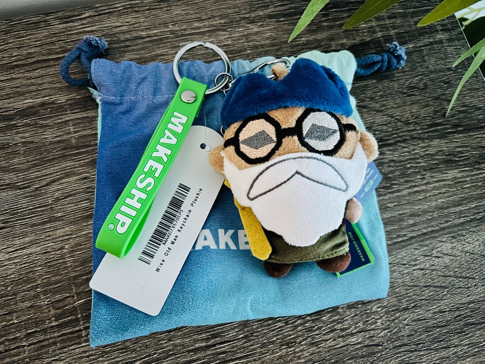 Runescape MAKESHIP '25 Limited Edition Plushie Gnome Child Wise Old Man KEYCHAIN