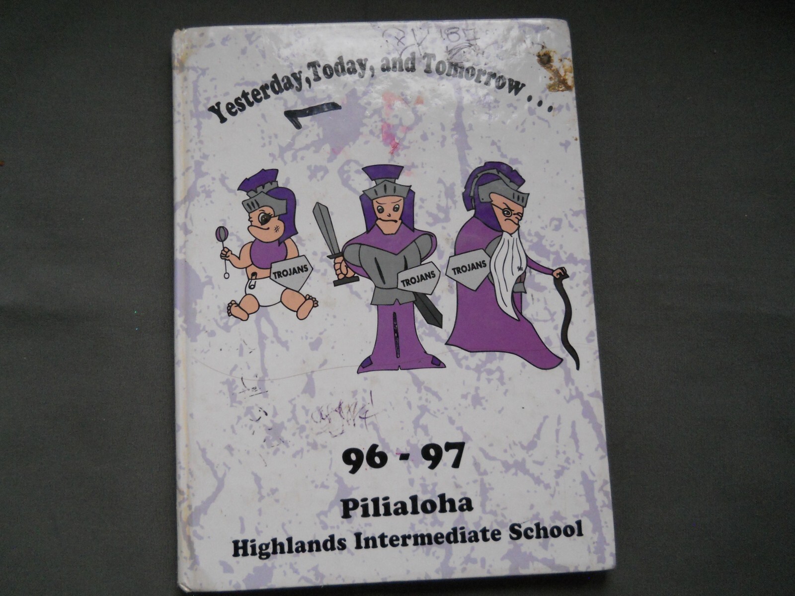 Highlands Intermediate School Yearbook Annual 1996-1997 Pearl City Hawaii  I