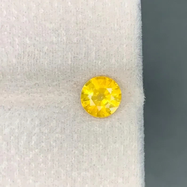 8 Ct+ Flawless Natural Yellow Sapphire Round Cut Certified Loose Gemstone