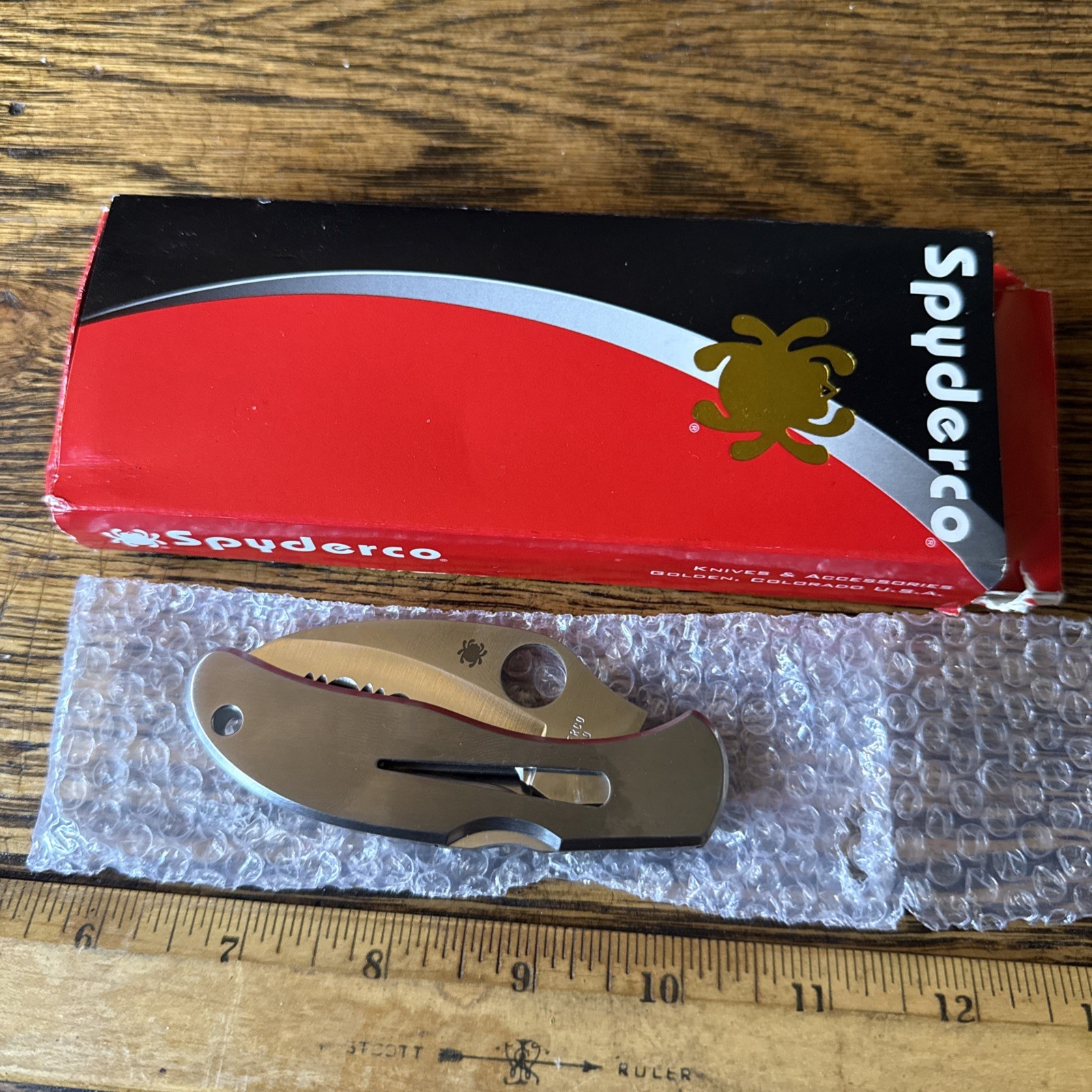Spyderco Harpy VG-10 NOS Serrated Hawkbill Blade Stainless Steel Handles C08S