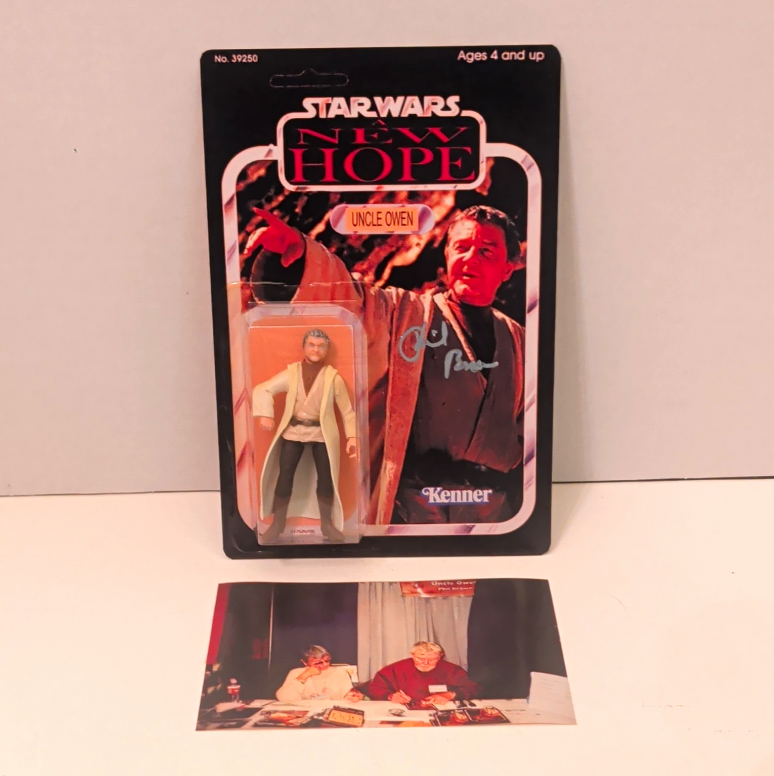 Star Wars A New Hope Uncle Owen Figure Signed By Phil Brown 1999 Autographed