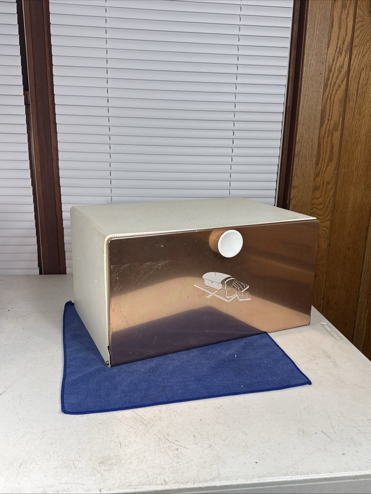 Vintage MIRRO Aluminum Bread Box | Rose Pink Door - FAST 