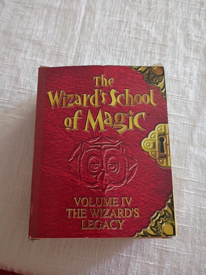 The Wizard's School of Magic Vol. IV The Wizard's Legacy NEW