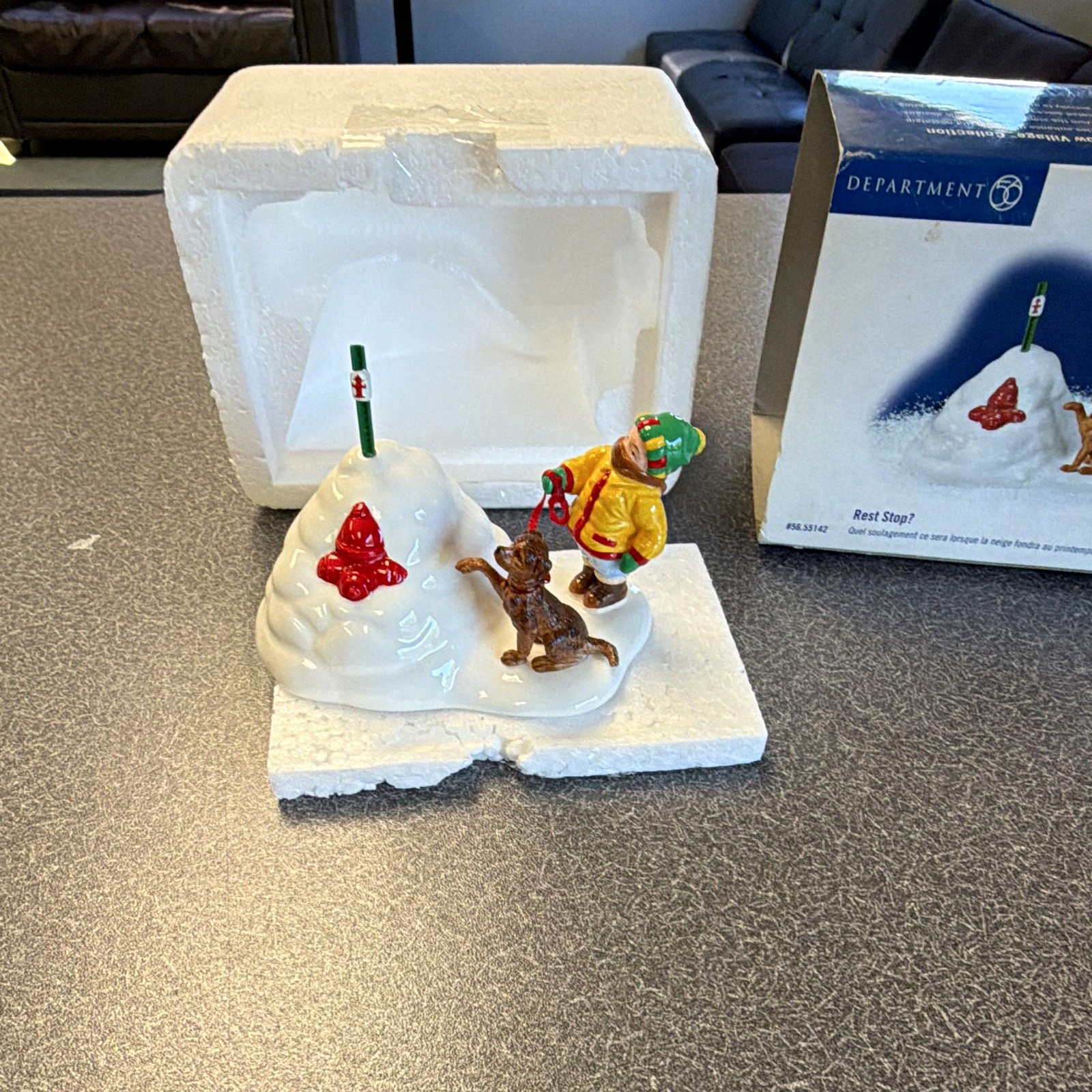 Department 56 Snow Village Rest Stop? Hand Painted Ceramic & Porcelain Boxed
