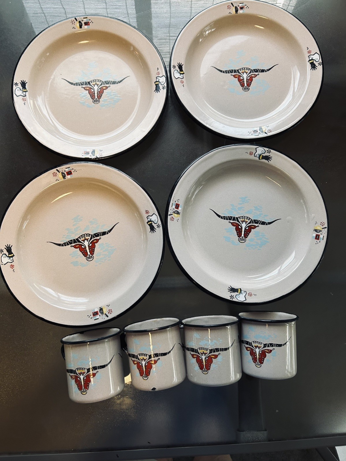 Vintage MCM  Monterrey Western enamelware  4 Dinner Plates 4 cups VGC