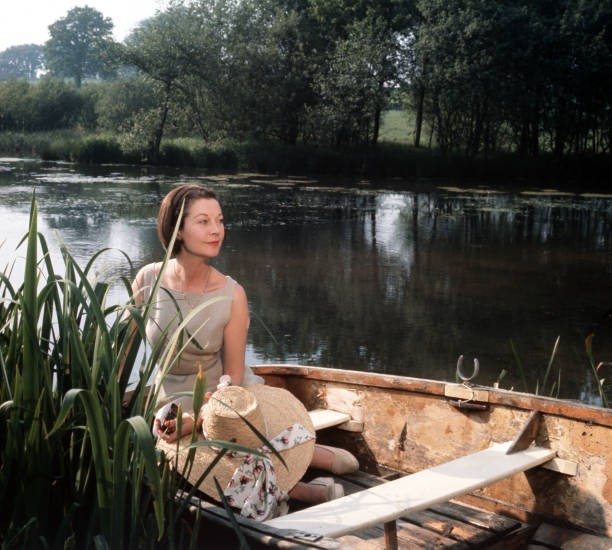 England 1960s British actress Vivien Leigh pictured lake Tickerage- Old Photo