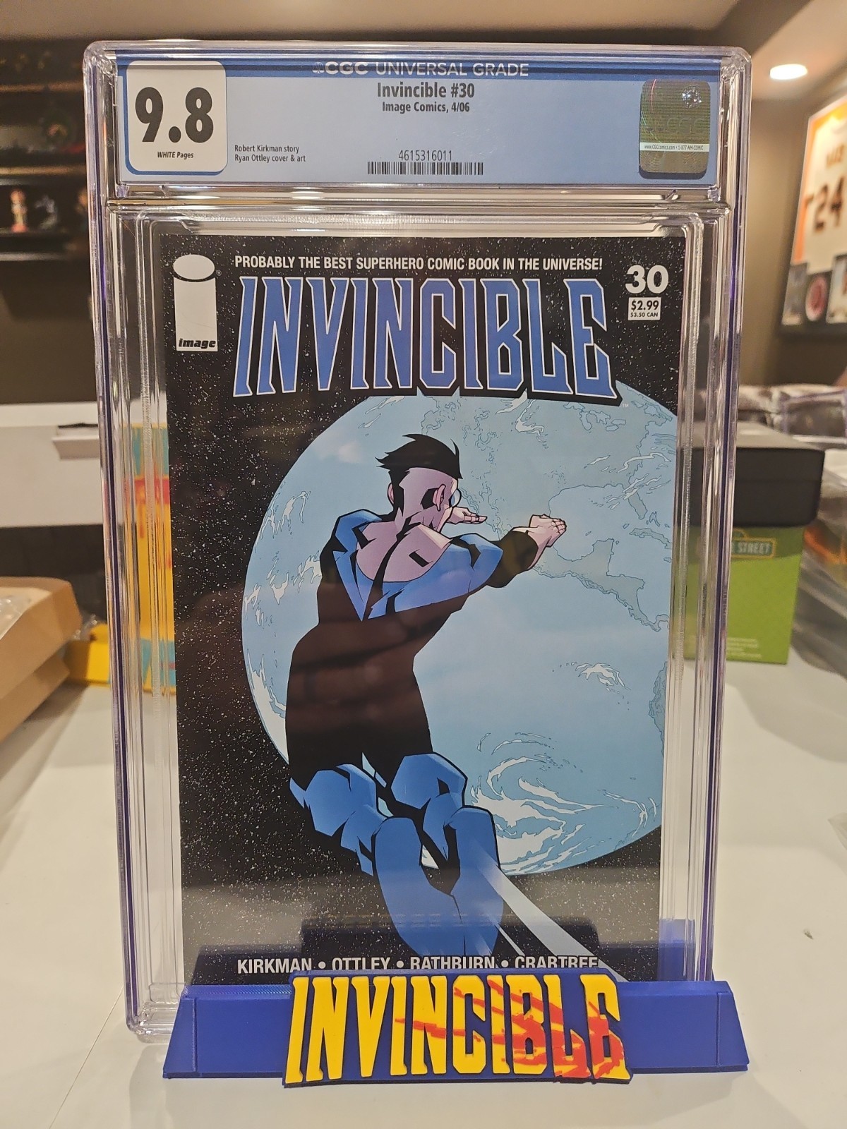 INVINCIBLE #30 CGC 9.8 (2006) RARE HTF