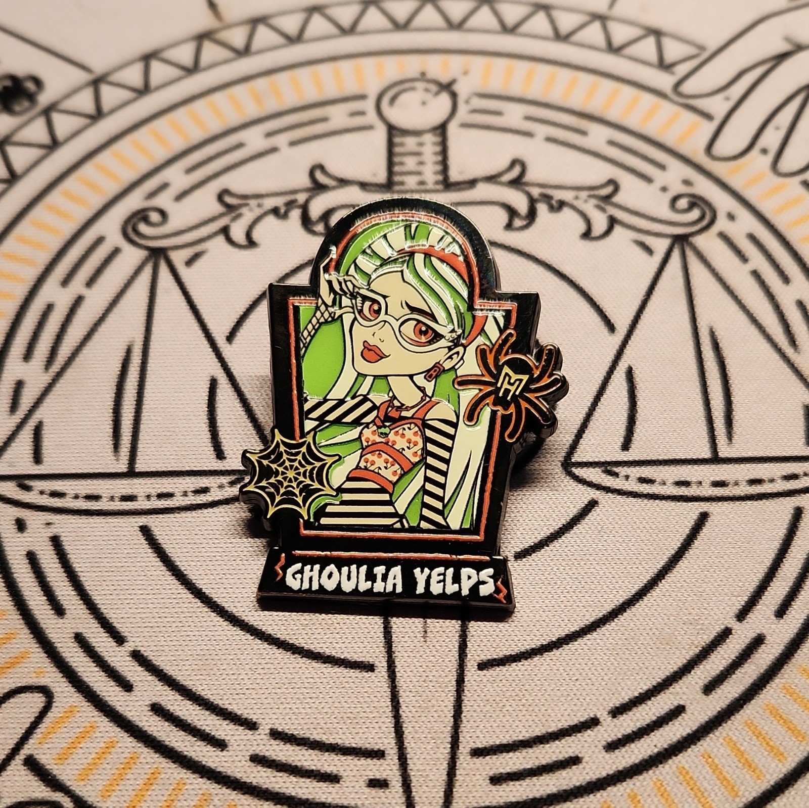 Whatever Monster High Ghoulia Yelps Enamelled Mystery Lapel Pin