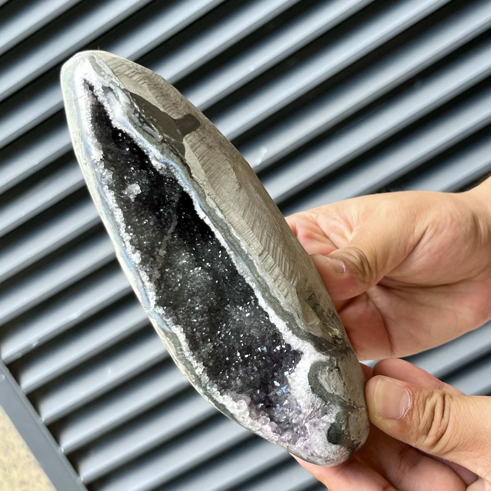 2.4 lb  Natural crystal geode quartz cluster crystal specimen Healing