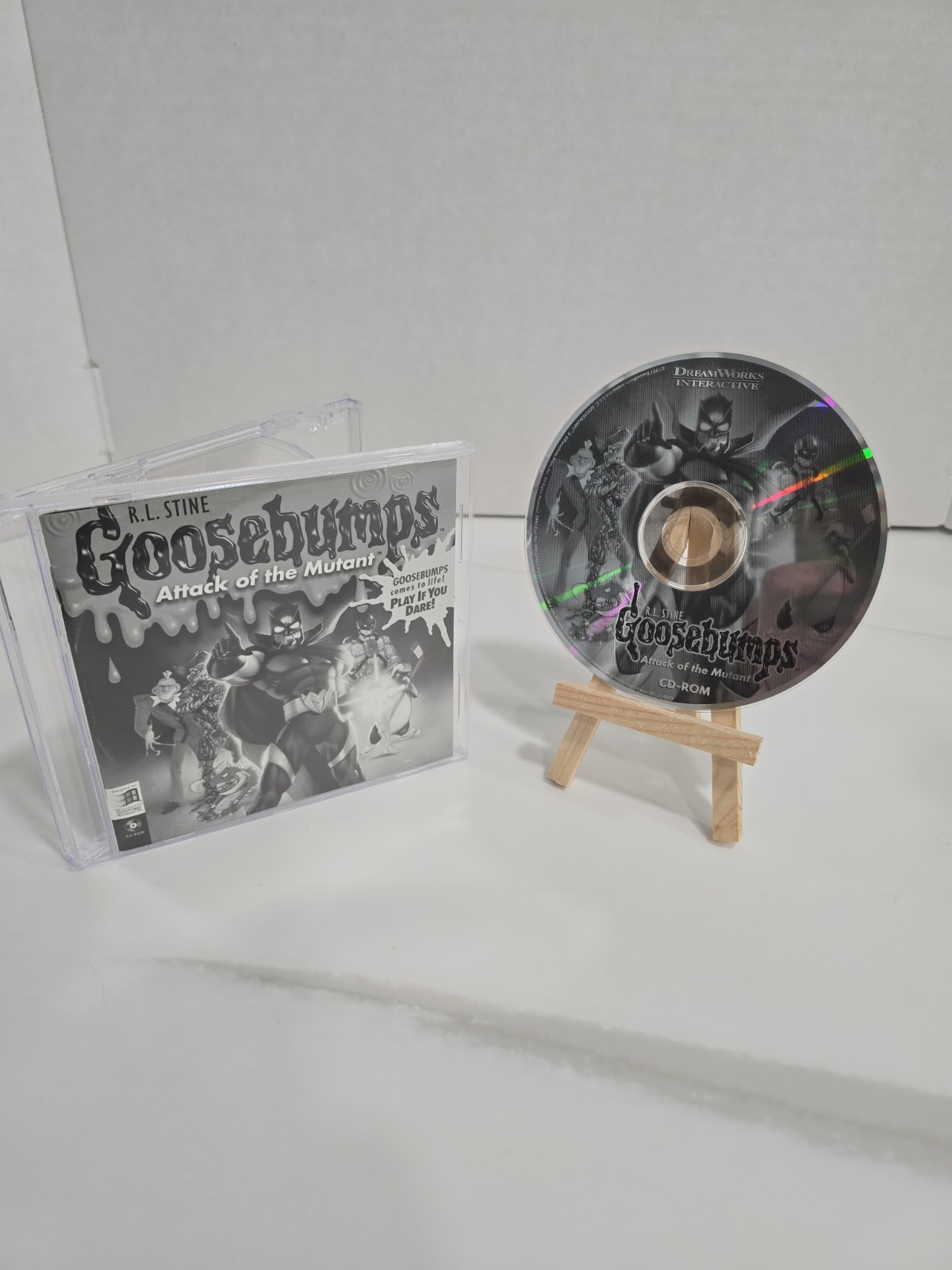 GOOSEBUMPS: Attack of the Mutant - Video Game (Windows / PC, 1997) by R.L. Stine