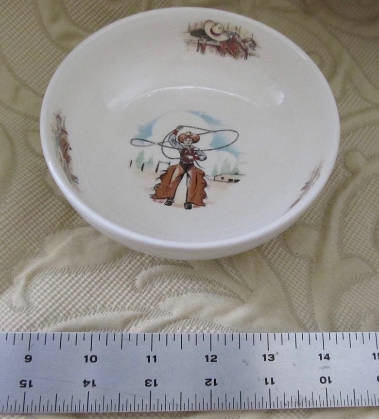 c1950s Homer Laughlin Rhythm Western Ranch Bunkhouse Cowboy Bowl 5.25