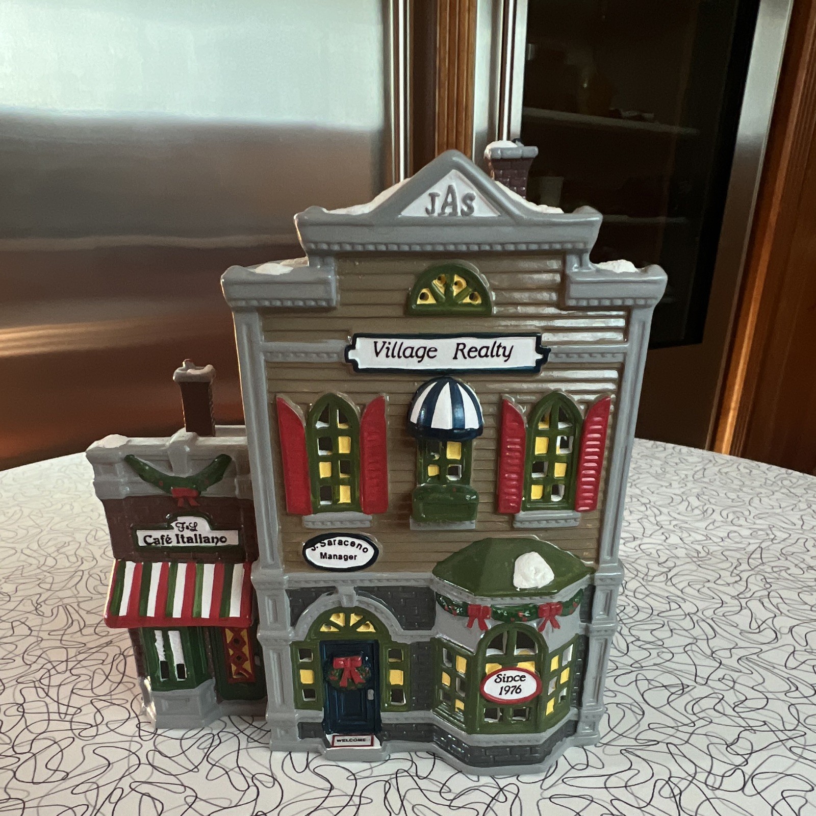 Department 56 Snow Village Village Realty Lighted Building, 1996 Retired