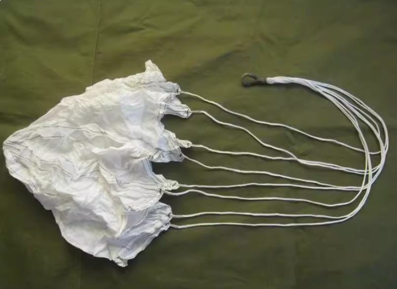 1Pc Aerospace Vintage Military Supply Drop Parachute, Diameter 0.8m/2.62Ft
