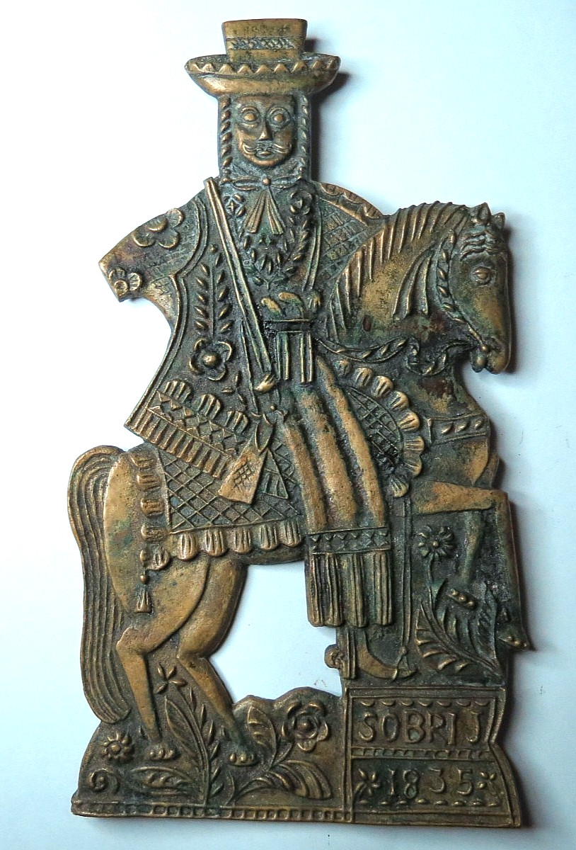 ANTIQUE LARGE RELIGIOUS DECOR PLAQUE WARRIOR HORSE BRONZE SOBRI J 1835 GOTHIC 8\