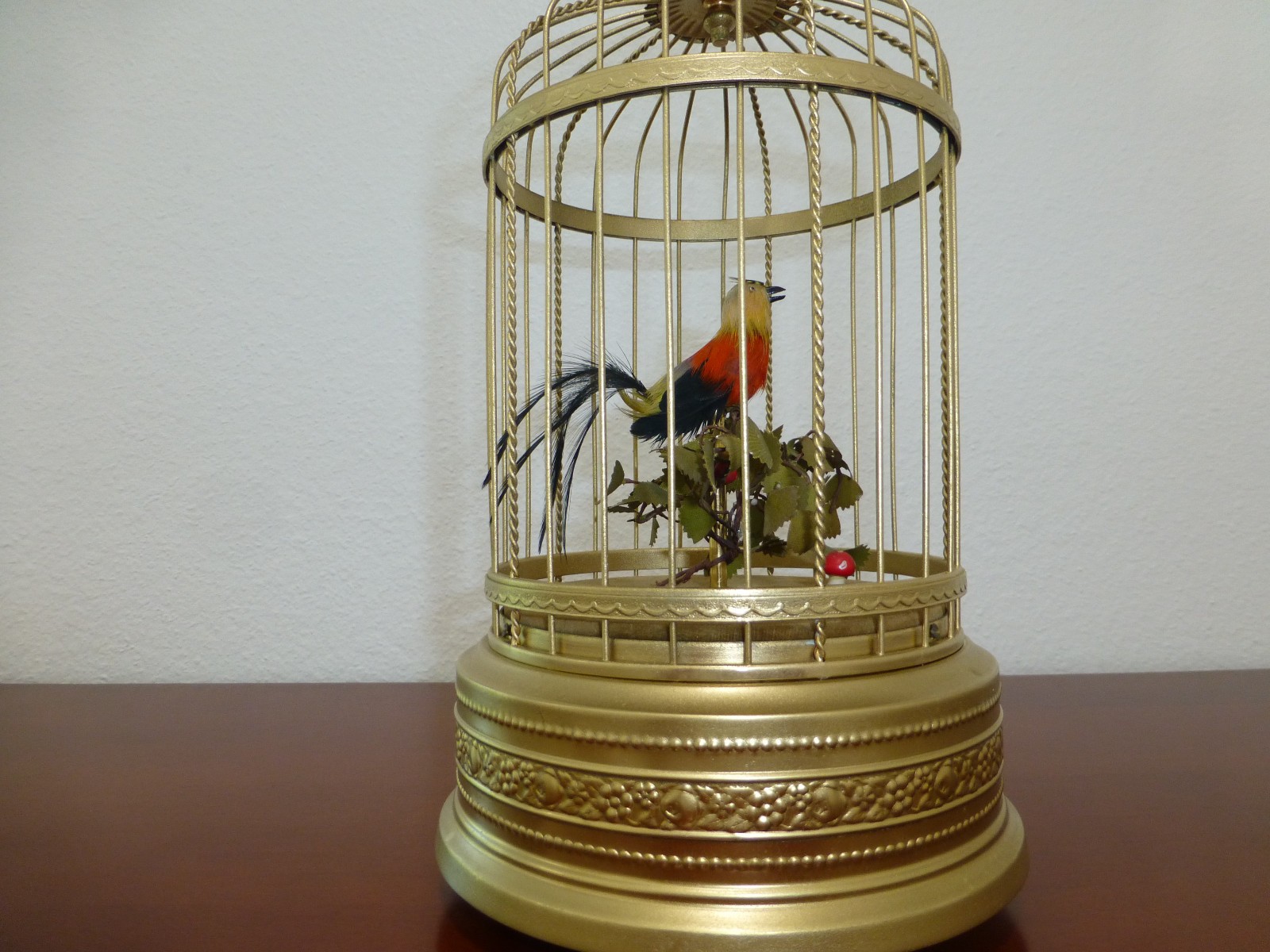 VINTAGE CLOCKWORK WIND UP SINGING BIRD CAGE MUSICAL AUTOMATON (Watch The Video)